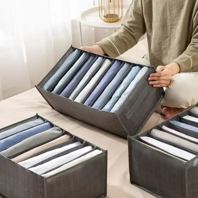 Caixa para Organização de Roupas - ClothesOrganizer